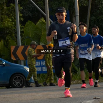 Runner Photo 3486134
