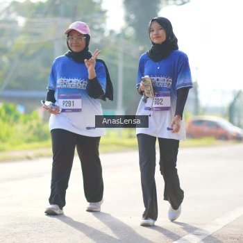 Runner Photo 3486162