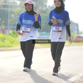 Runner Photo 3486169