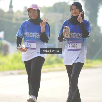 Runner Photo 3486180
