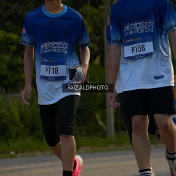 Runner Photo 3486185