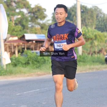 Runner Photo 3486194