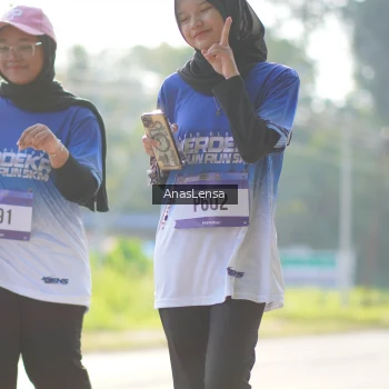 Runner Photo 3486201