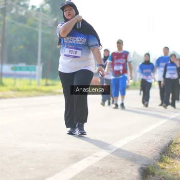 Runner Photo 3486204