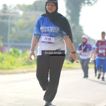 Runner Photo 3486213