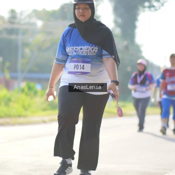 Runner Photo 3486236