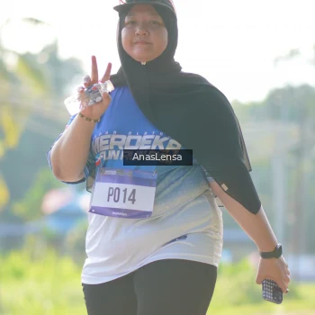Runner Photo 3486243