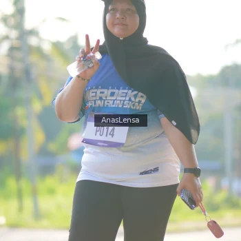 Runner Photo 3486245