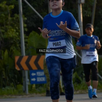 Runner Photo 3486250