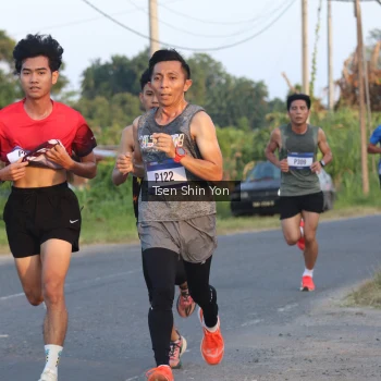 Runner Photo 3486256