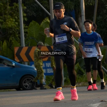 Runner Photo 3486284