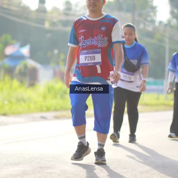 Runner Photo 3486297
