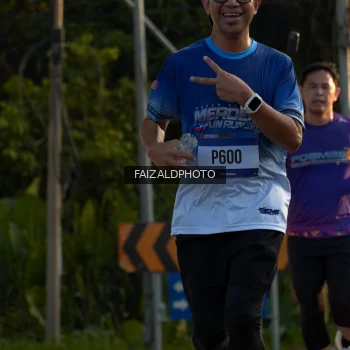 Runner Photo 3486334