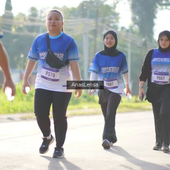 Runner Photo 3486344
