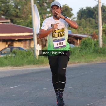 Runner Photo 3486373