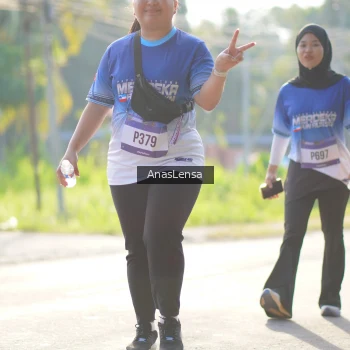 Runner Photo 3486395