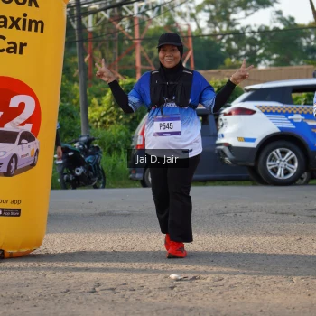 Runner Photo 3486398
