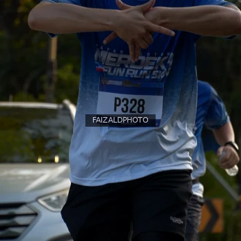 Runner Photo 3486466