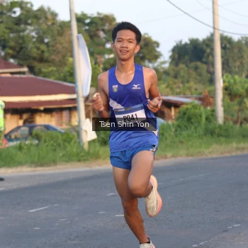 Runner Photo 3486480