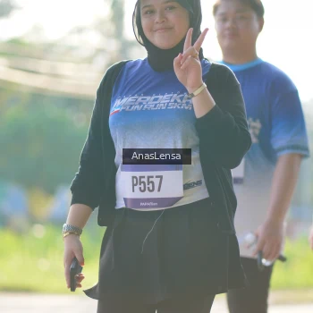 Runner Photo 3486497