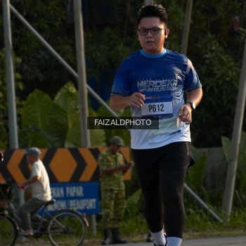 Runner Photo 3486541