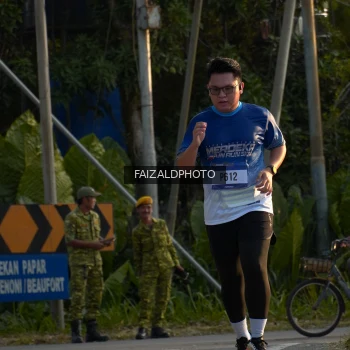 Runner Photo 3486542