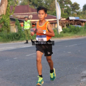 Runner Photo 3486562