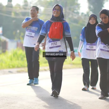Runner Photo 3486612