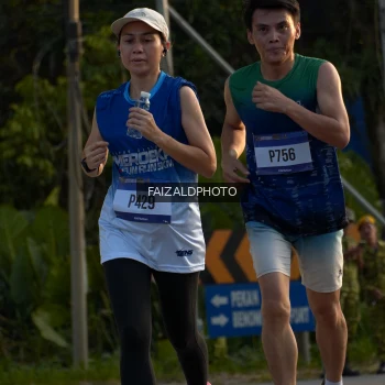 Runner Photo 3486618
