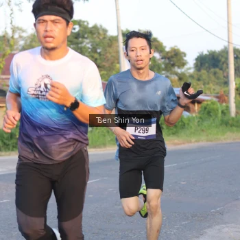 Runner Photo 3486625