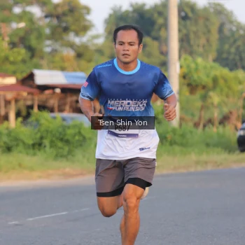 Runner Photo 3486648