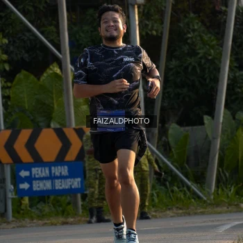 Runner Photo 3486650
