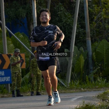 Runner Photo 3486670