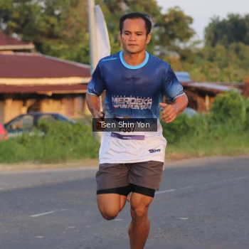 Runner Photo 3486680