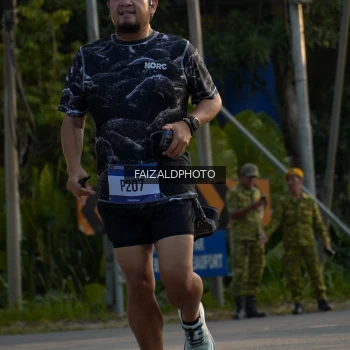 Runner Photo 3486692