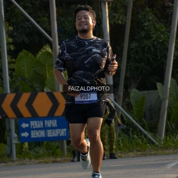 Runner Photo 3486702
