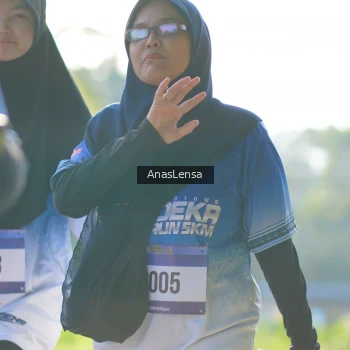 Runner Photo 3486732