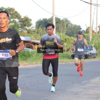 Runner Photo 3486766