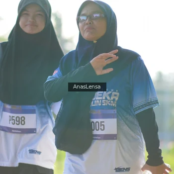 Runner Photo 3486779