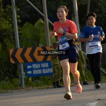 Runner Photo 3486794