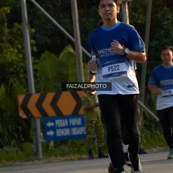 Runner Photo 3486803