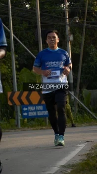 Runner Photo 3486847