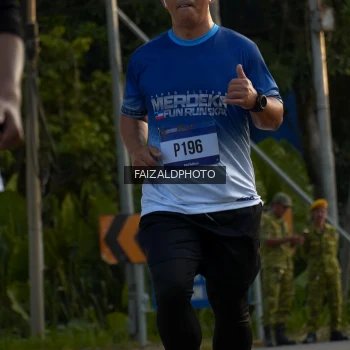 Runner Photo 3486852