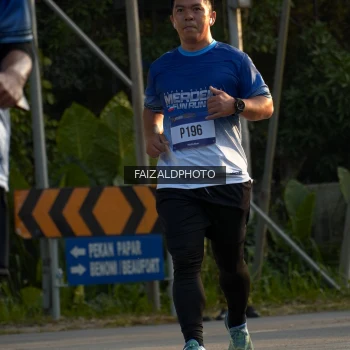 Runner Photo 3486857