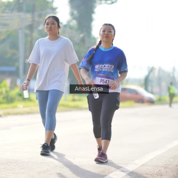 Runner Photo 3486871
