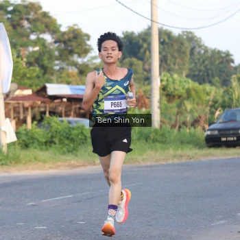 Runner Photo 3486881