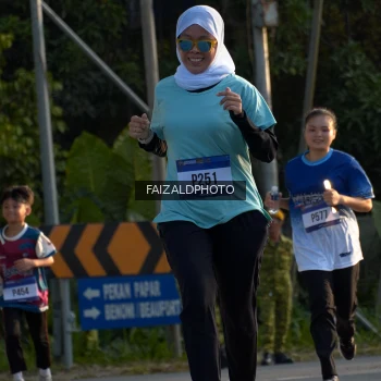 Runner Photo 3486914