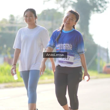 Runner Photo 3486981