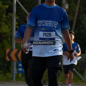 Runner Photo 3487030