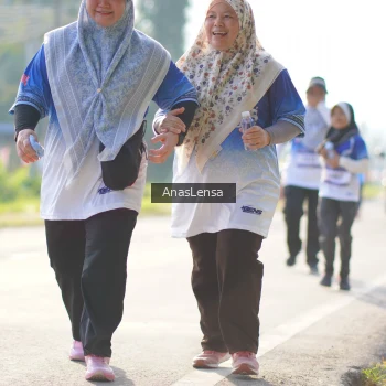 Runner Photo 3487041